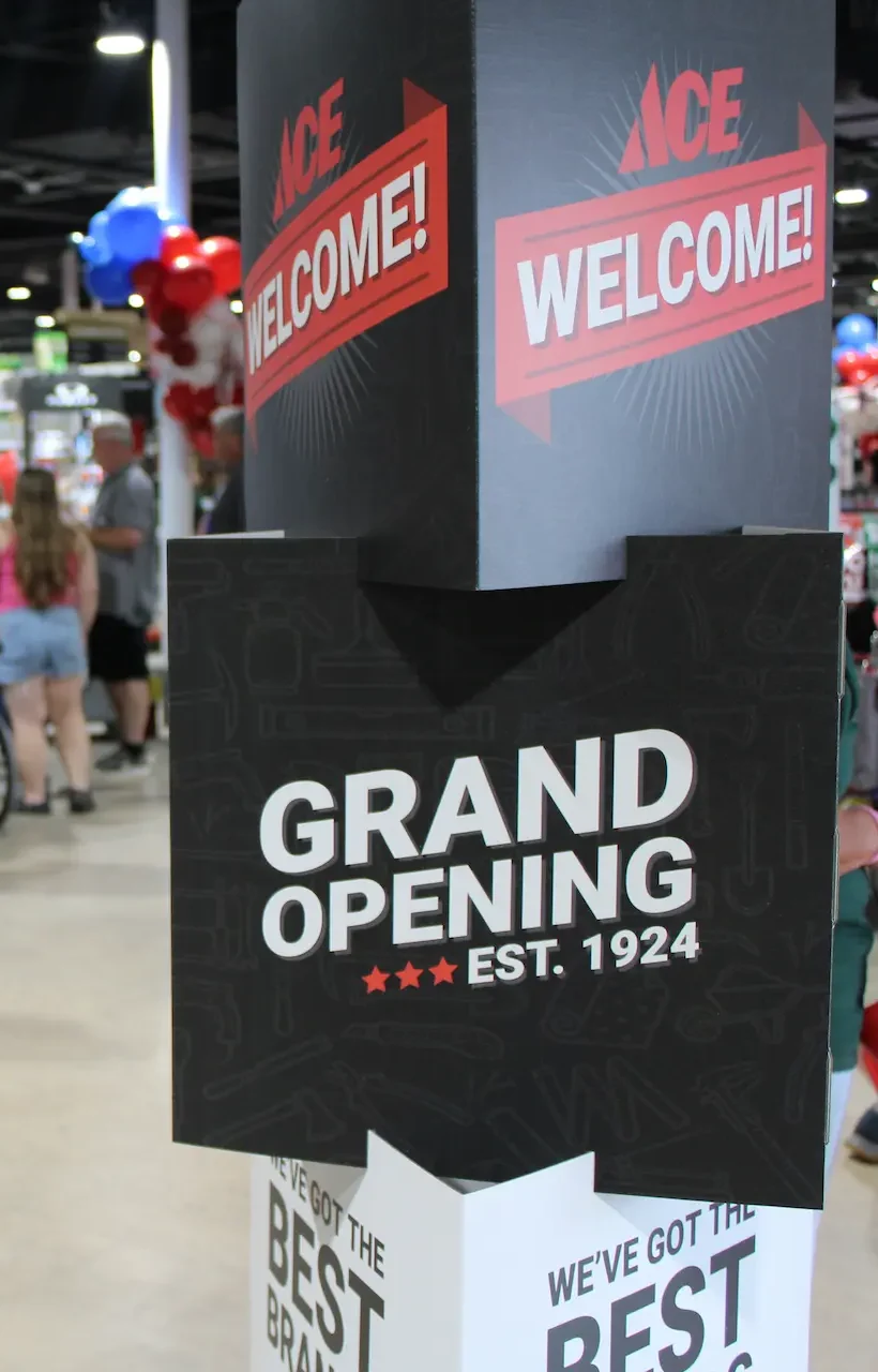 green's grand opening decoration in store